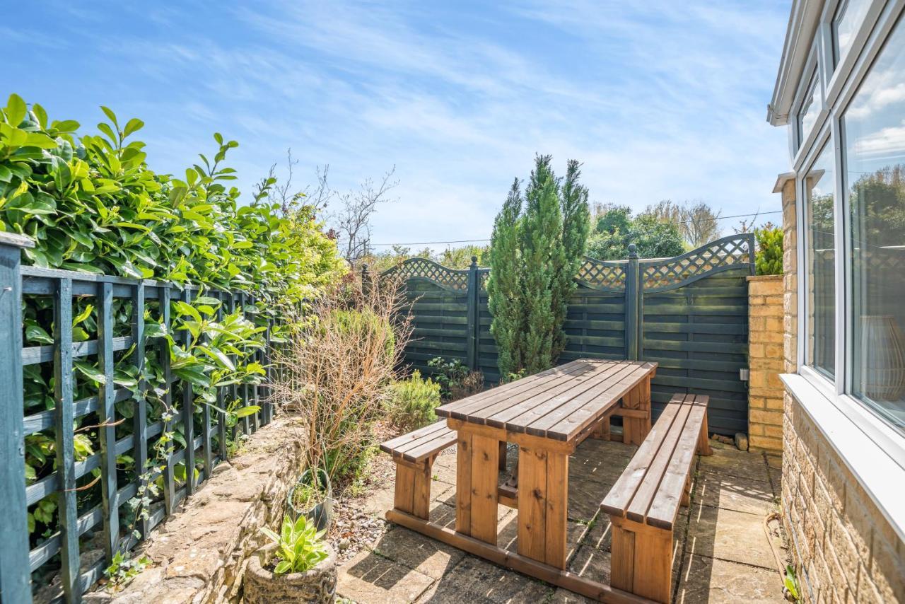 Elvington Cottage - Family-Friendly Cheerful House At The Heart Of The Cotswolds Bourton-on-the-Water Buitenkant foto