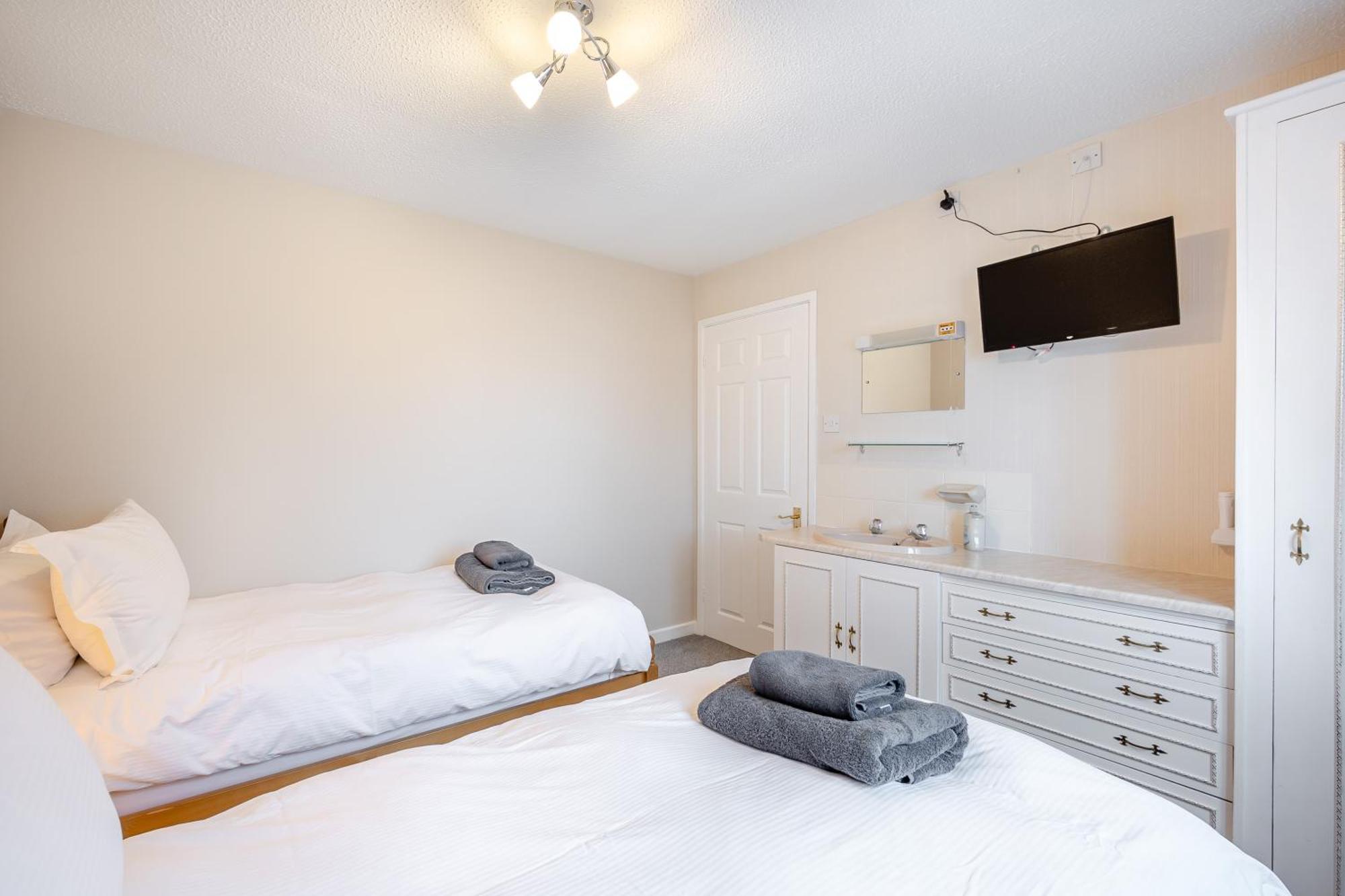 Elvington Cottage - Family-Friendly Cheerful House At The Heart Of The Cotswolds Bourton-on-the-Water Buitenkant foto